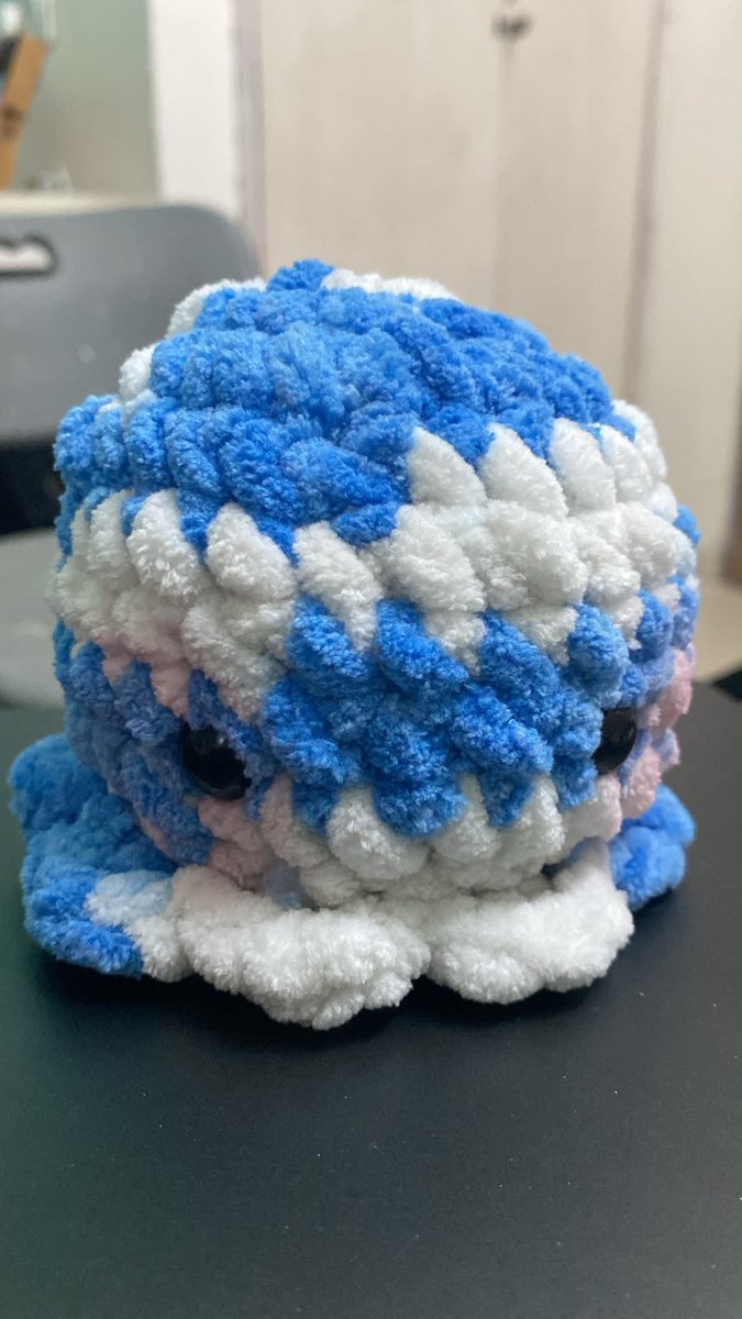 _adorebts's tweet photo. Crochet progress https://t.co/miS7aAVkUX