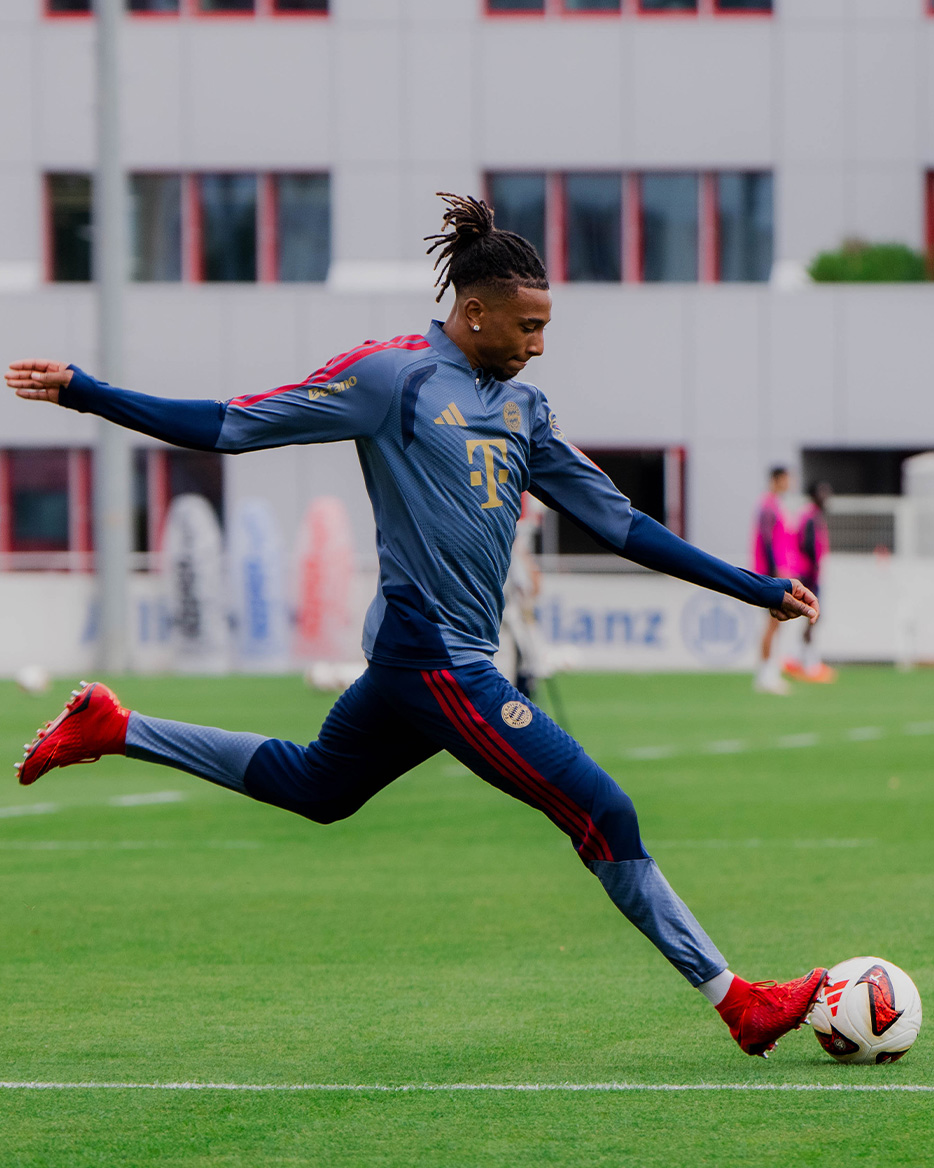 FCBayernAr's tweet photo. التركيز بالكامل على كأس سوبر فرانز بيكنباور 👀👊 https://t.co/YLzmQcWimU
