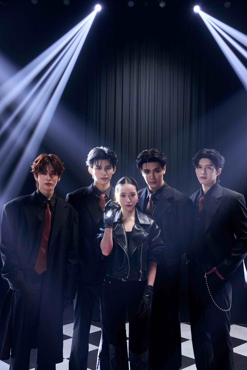 around_ent's tweet photo. “https://t.co/hFneoXInrx” กลับมาทวงบัลลังก์ตัวพ่อ!  ปล่อยคัมแบ็คซิงเกิล “WISH” เสกเวทมนตร์แห่งความรักคว้า “ลาน่า ณลาดา” มาเป็นนางเอก MV คนแรกของวง

#WishJASPER 
#JASPER #จุงอาเชน #aou_tnbknr #Santapp #ppnaravit
#JASPER #RISERMUSIC

อ่านข่าวเพิ่มเติม
📍https://t.co/3gtKA1jLfh

MV "WISH" : https://t.co/KXj2Gw9s0I

ติดตามซิงเกิลใหม่ของ “https://t.co/hFneoXInrx” กับ “WISH” ได้ที่ YouTube:RISER MUSIC และ Music Streaming ทุกช่องทางได้แล้วตอนนี้ สามารถติดตามข่าวสารได้ที่ Facebook, Instagram, X, TikTok ของ “https://t.co/hFneoXInrx” และ  “RISER MUSIC”
