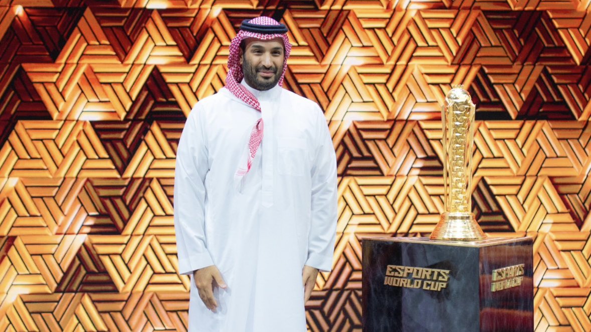 eiq1b's tweet photo. أنباء..

سمو سيدي ولي العهد الأمير محمد بن سلمان سيحضر حفل تتويج الفائز بلقب كأس العالم للرياضات الإلكترونية بالعاصمة الفرنسية باريس 🇸🇦🇫🇷. https://t.co/fszIswLkti