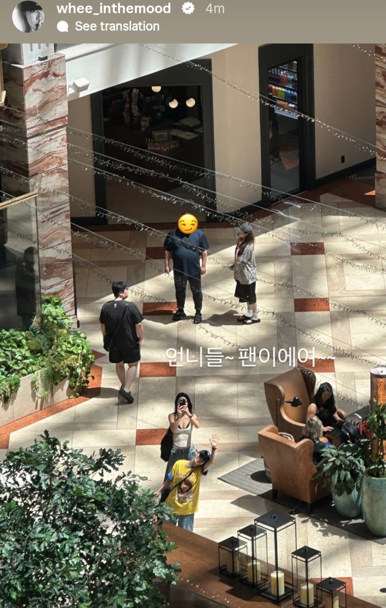 lunaestreIIad0s's tweet photo. 🐶 Unnies~ I'm a fan~~

#MAMAMOO #SOLAR #MOONBYUL #WHEEIN
#마마무 #솔라 #문별 #휘인 https://t.co/KgZhZ7tZ8l