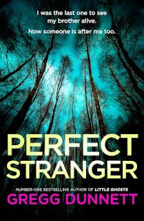RobinLovesRead's tweet photo. Robin Loves Reading: Review - Perfect Stranger by Gregg Dunnett ⭐️⭐️⭐️⭐️ https://t.co/kHoO4AIHzH @Stormbooks_co https://t.co/yBpRgwf9BN
