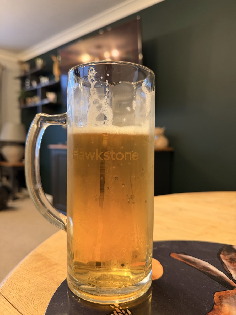 sambeale12's tweet photo. After a long day @RealHawkstone @JeremyClarkson 

F*** me that’s good https://t.co/J1KMxRvoib