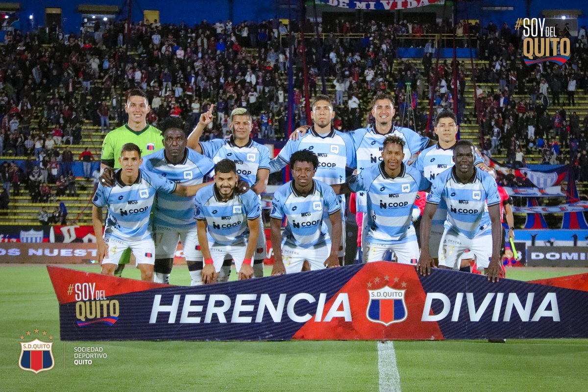 SDQuito_Oficial's tweet photo. Vemos el futuro 👀 con optimismo 🙌🏼 #SoyDelQuito 💙❤️ 
Galería 📸 👉 https://t.co/ibCEHkrH5P https://t.co/12fjIIzWoh