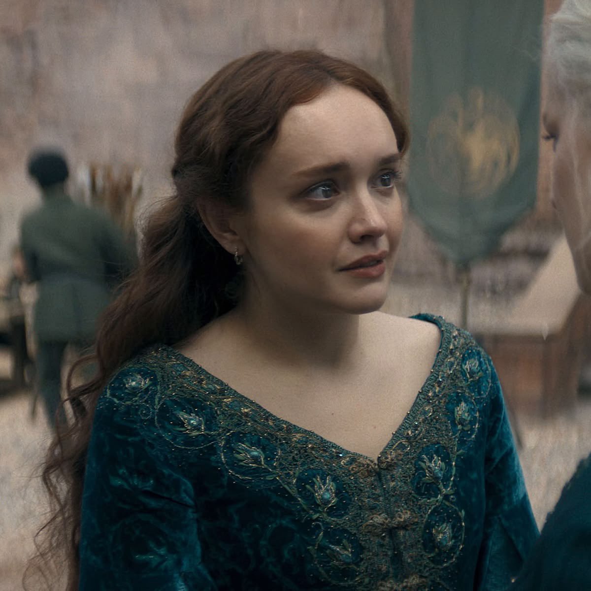 sacraamarte's tweet photo. alicent and ormund both teary eyed while looking at the most precious soul they have in their respective lives https://t.co/ExVQGEg7Yz
