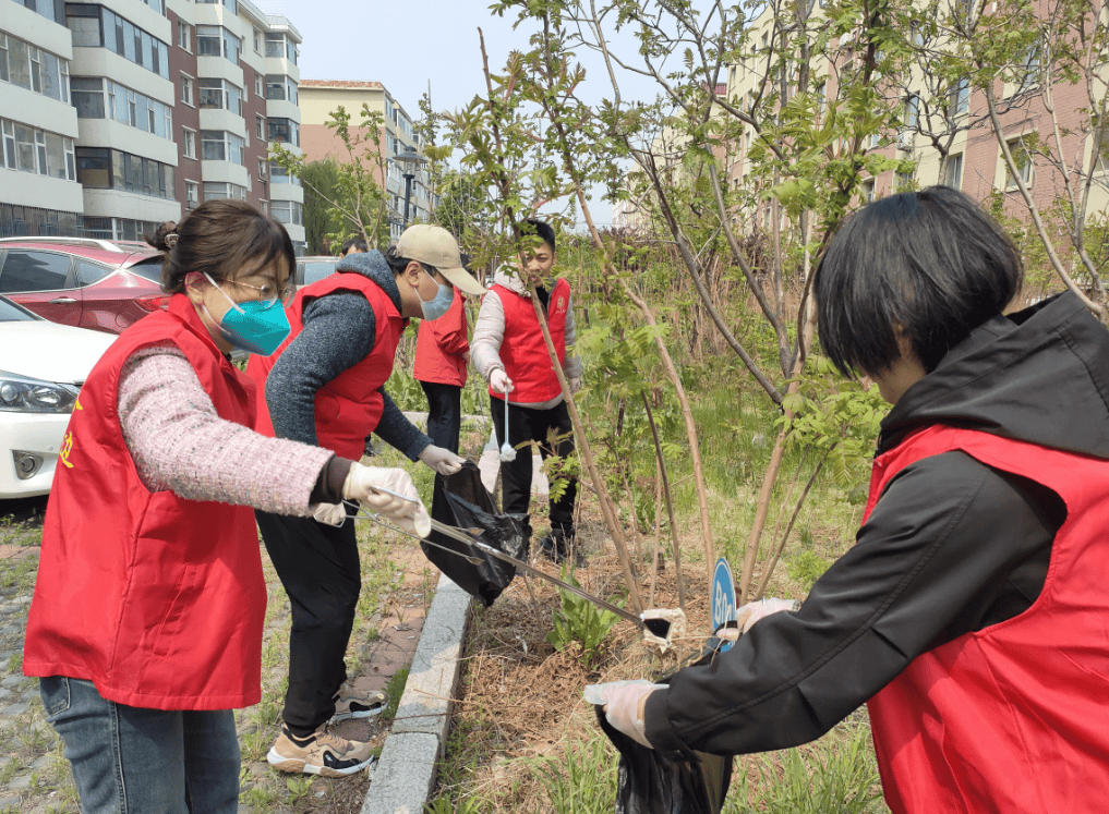 SamuelMatimel's tweet photo. Come join our campus volunteer club's community cleanup this Saturday! We’ll gather at the main gate at 9 AM—gloves and bags provided, just bring your energy for a greater neighborhood! https://t.co/dFU0SJTU3O