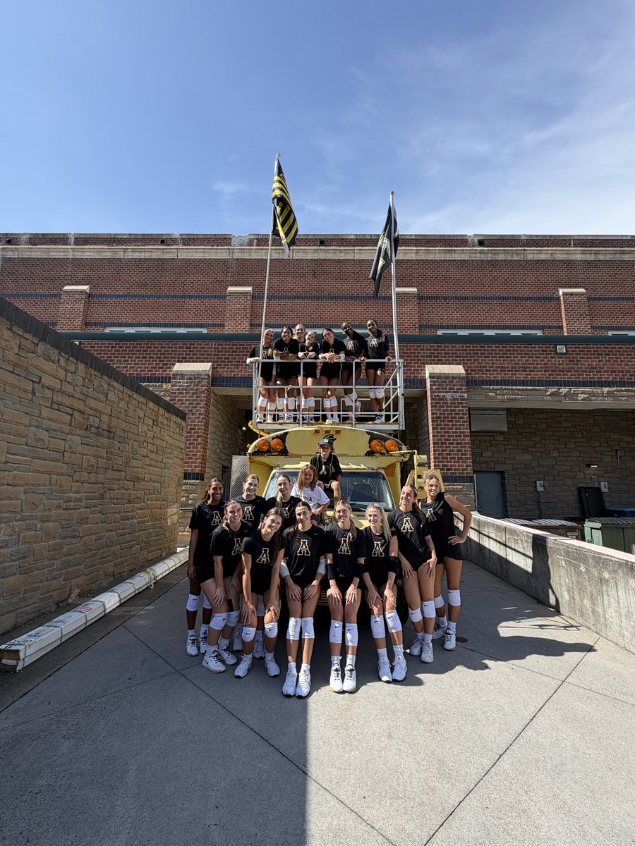 AppStateVB's tweet photo. Exciting things coming to Holmes this season 👀

Thank you to the Aceto family for joining us and helping us bring the energy this season!

#OverTheTop | #GetOnTheBus https://t.co/hq0gO6iXhe