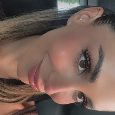 ruby585's tweet photo. @Cris_Porta Esos ojos color miel de manuka que brillan tan bonitos. Es que me quita hasta los dolores y solo quiero sonreír de verte tan feliz✨✨🤍💗
#teamporta https://t.co/B5n9SRBOFz