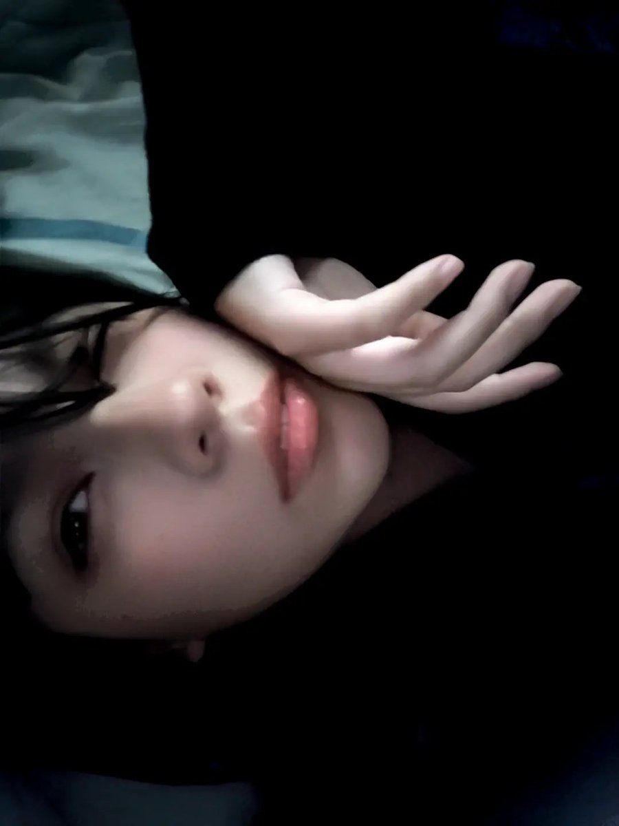 curlmind's tweet photo. hi pookies <3 #losergf https://t.co/CEpIhcbHr5