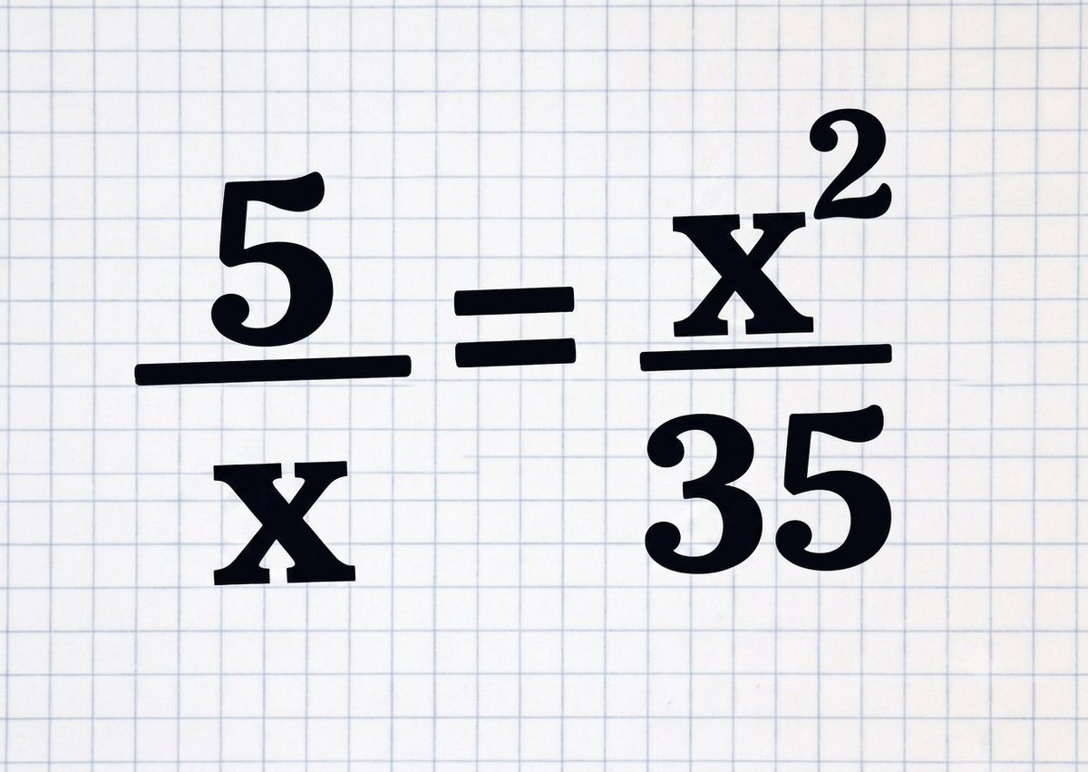 Elizabeth71729's tweet photo. Don't use calculator https://t.co/iA3Jz2LFLE