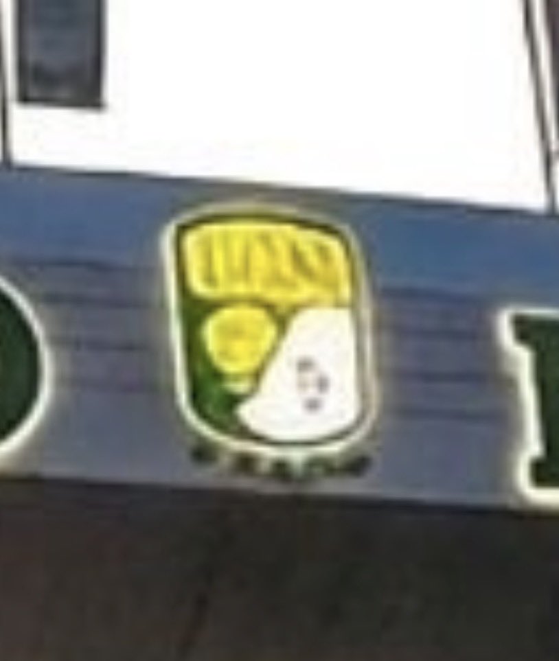 ange1944_'s tweet photo. @Tuzos @clubleonfc Puta IA de mierda https://t.co/h5edjCMnUa