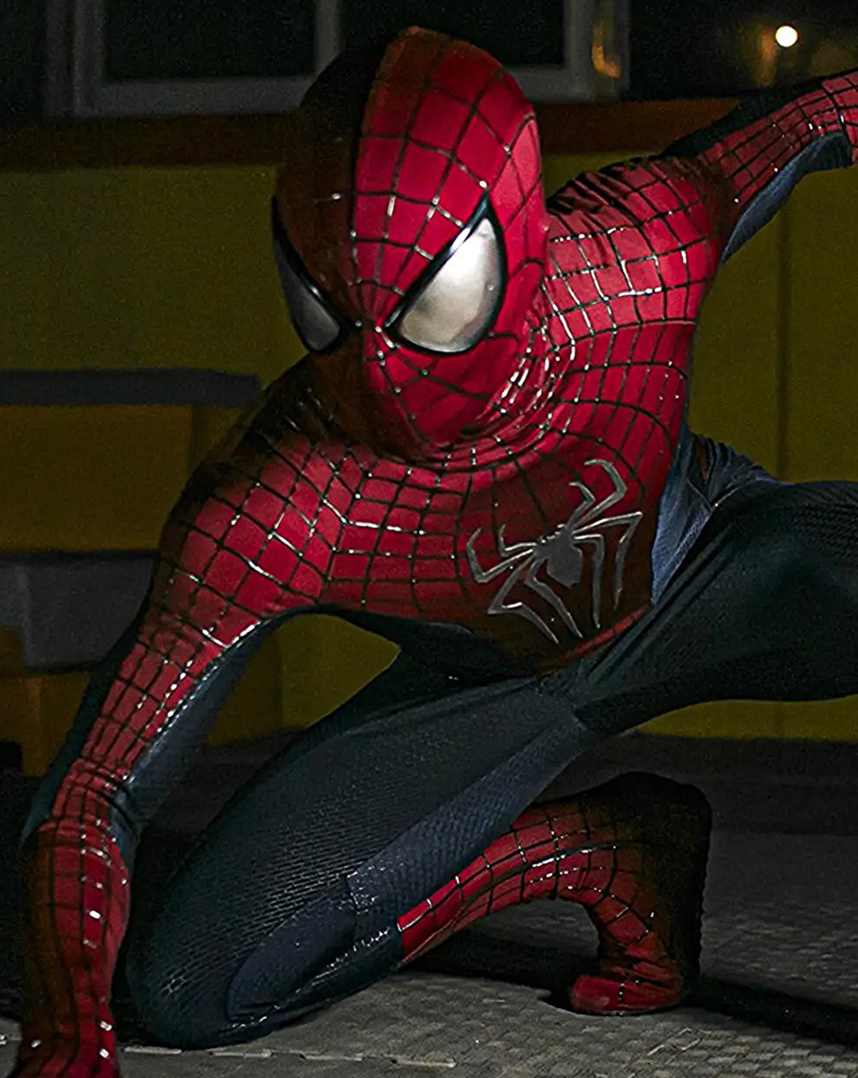 CultureCave_'s tweet photo. Andrew Garfield will reportedly wear ‘The Amazing Spider-Man 2’ suit in ‘AVENGERS: SECRET WARS’. https://t.co/QMYDVO6frm