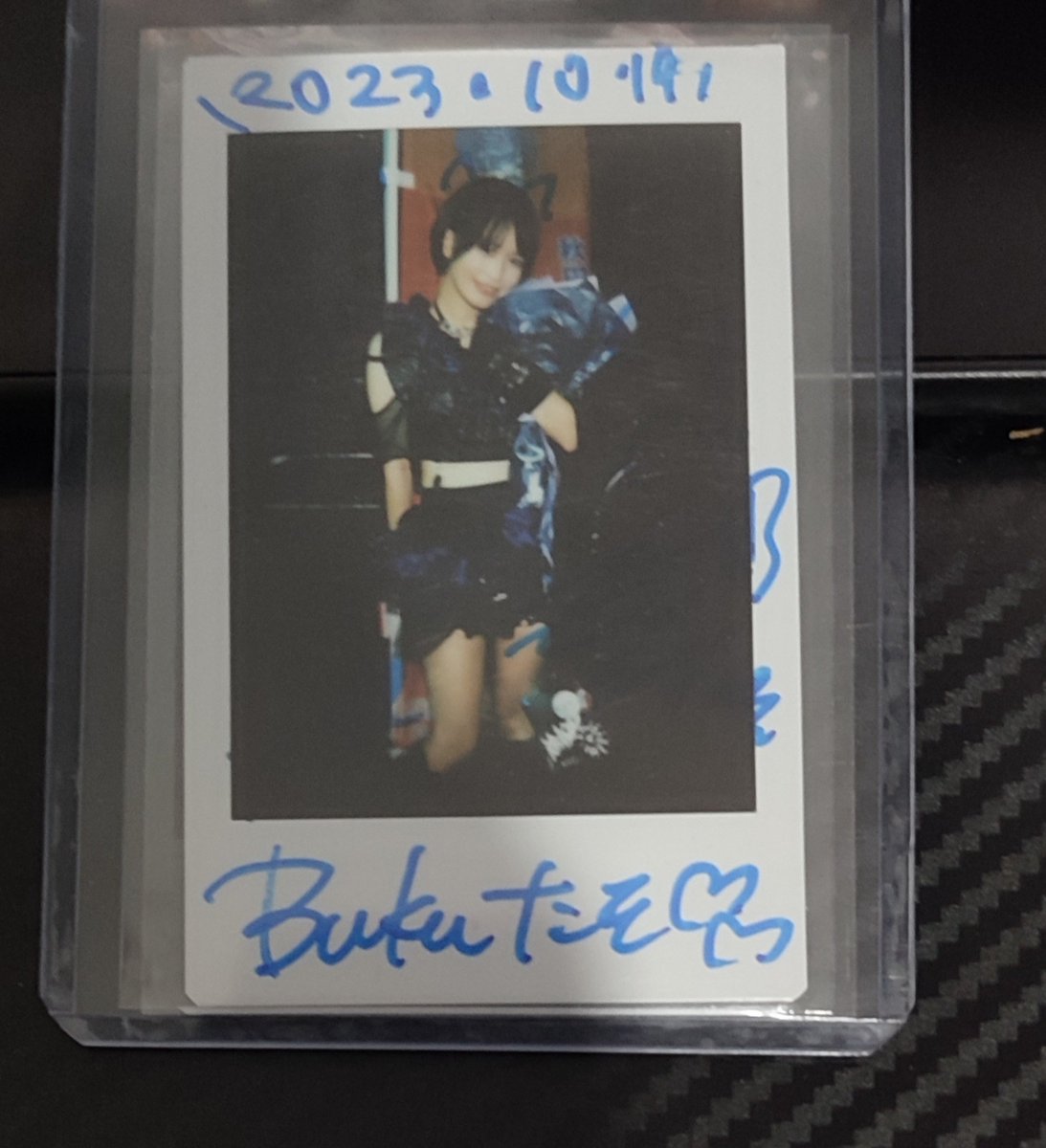 Bukugal's tweet photo. had the idea to put two chekis in one so I can flip it and take more pictures 

I like the one in the right because she looks like she's wearing a flamenco outfit, perfect for a spanish fair...(I'm delusional)

(btw I got these chekis and some more of them all thanks to karli💙) https://t.co/WHYUriBYXc
