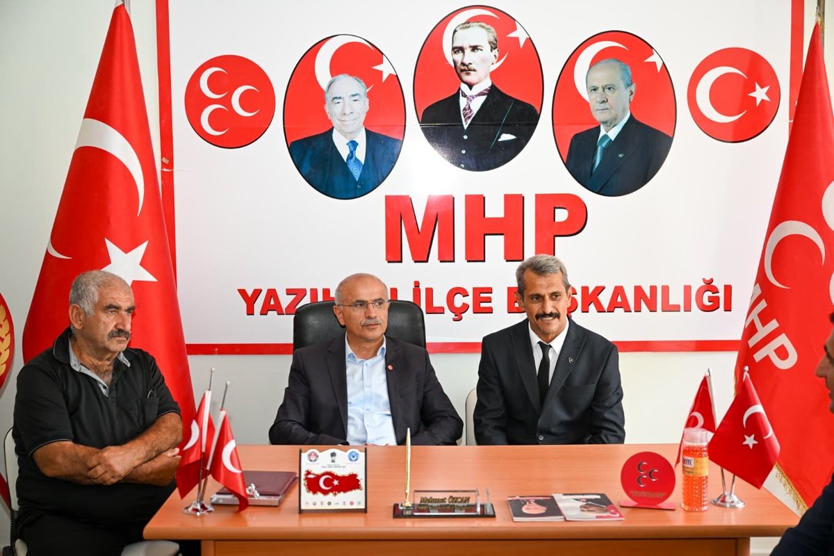 AkYazihann's tweet photo. Büyükşehir Belediye Başkanımız Sayın Sami Er’ ile Cumhur İttifakı ortağımız MHP İlçe Teşkilatımızı ziyaret ederek birlik ve beraberlik içerisinde hasbihâl ettik.

Cumhur İttifakı’nın güçlü iradesiyle, ilçemiz ve hemşehrilerimiz için çalışmalarımızı kararlılıkla sürdürüyoruz. https://t.co/zjYFjxqC9P