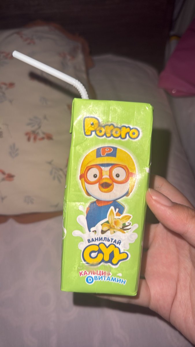 palefangs's tweet photo. who said that Pororo vanilla dont be slappin.  😎🤙🤙🤙🤙 https://t.co/EAvG2cRLHu