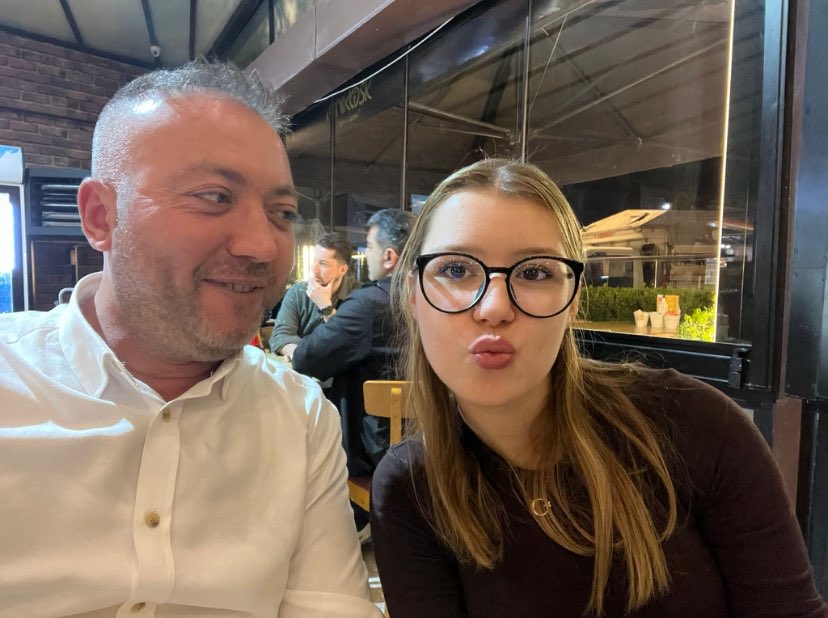eslemiiyy's tweet photo. ilk ve son sevgilim, gercek askimsin babacim🥹 https://t.co/C2V35GR6kb