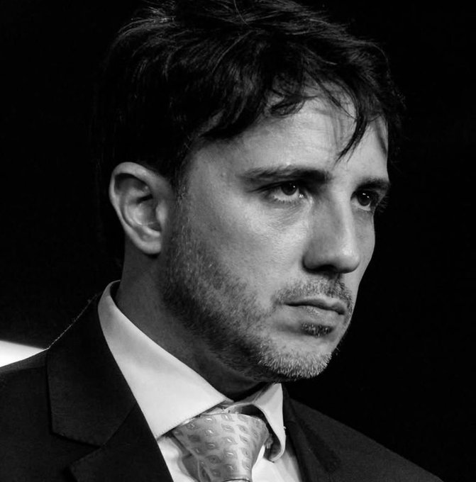 ThallesSilvaofi's tweet photo. Eu decidi meu voto.

Vou votar em Renan Santos para Presidente do Brasil em 2026.

Acredito que ele representa uma alternativa diferente para o país e defende ideias que fazem sentido para mim.

Meu voto é uma escolha pessoal e feita por convicção! https://t.co/G18cCYAyAP