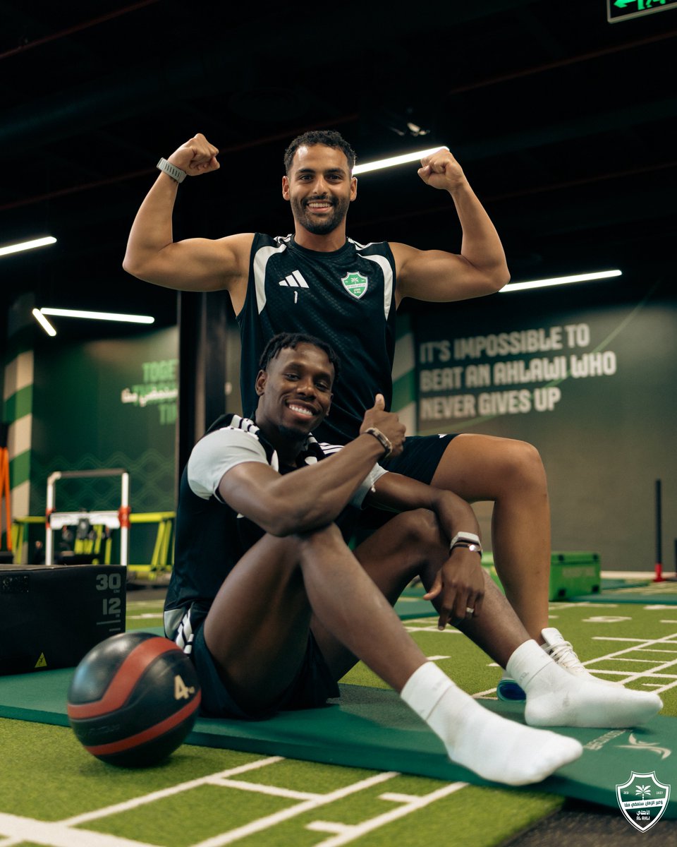 ALAHLI_FC's tweet photo. نستعد للمواجهة المقبلة 💪

#الأهلي https://t.co/O3JjSA4L5h