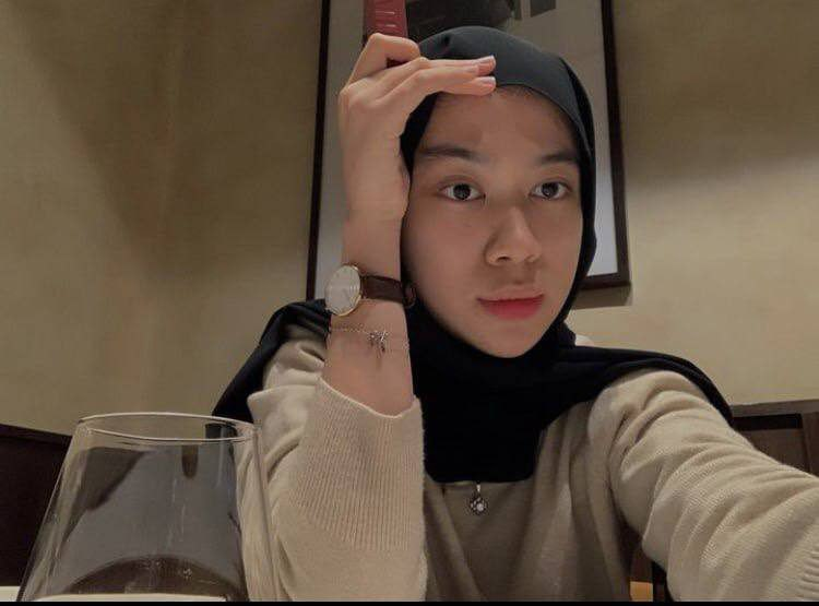 criwter's tweet photo. suka suka aku si
https://t.co/qfKziJIUJf https://t.co/Oi3nJayWqK