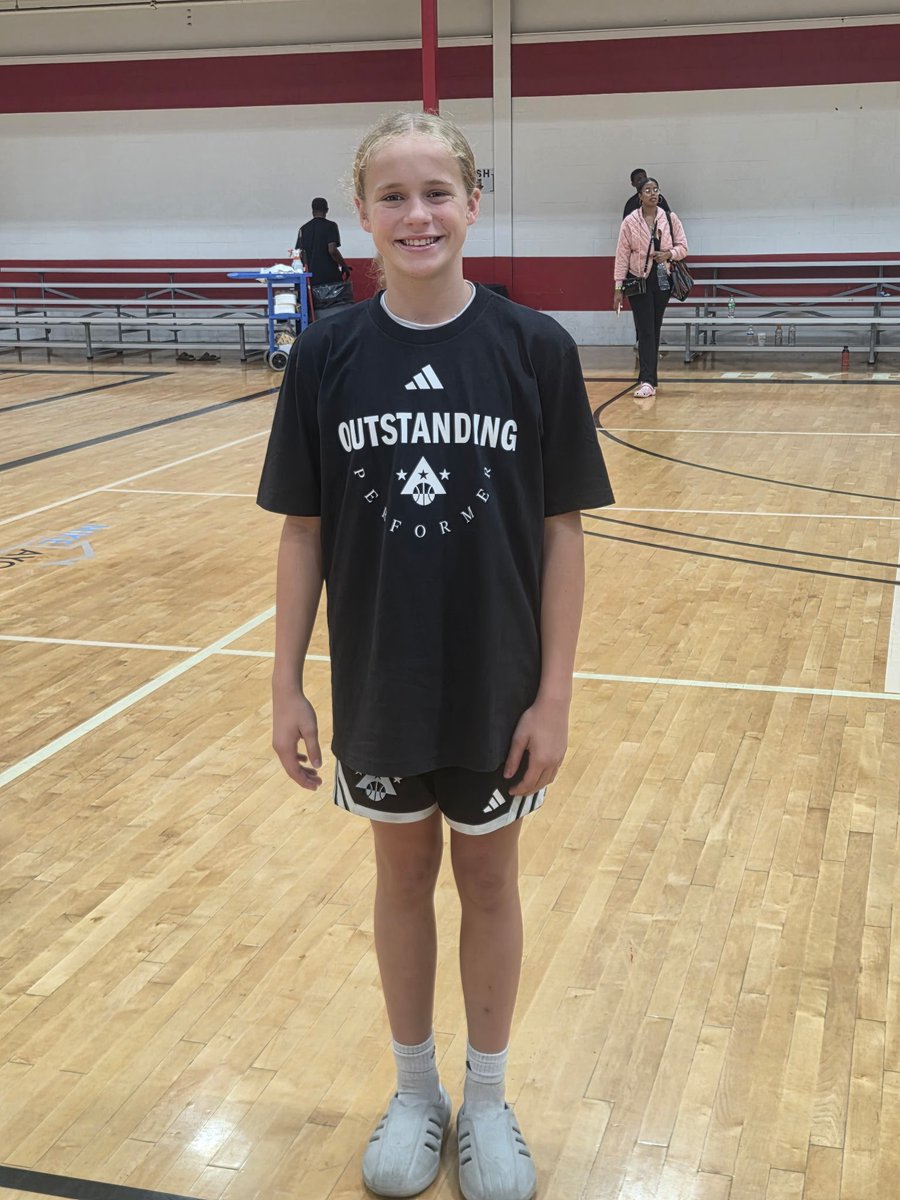 3graybys's tweet photo. Lyla balled out @Jr3SSB  Midwest All-American this past weekend. Thanks @scopescouting for the https://t.co/RQWCj251j4