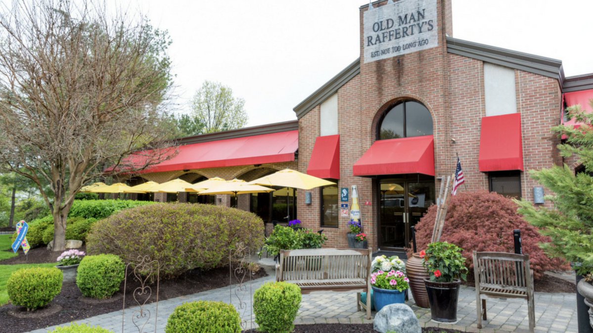 Jaberuski's tweet photo. Using only restaurants, where did you grow up? https://t.co/P6j9J2rfkX