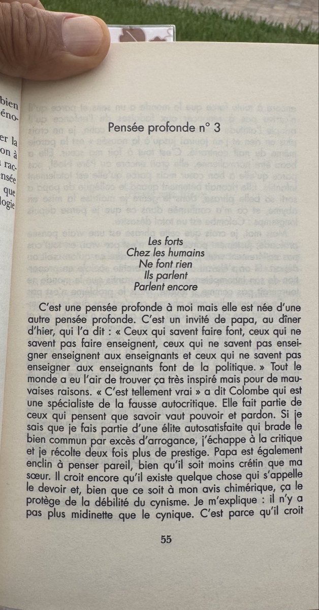 Meska12's tweet photo. « Ceux qui savent faire font, ceux qui ne savent pas faire enseignent, ceux qui ne savent pas enseigner enseignent aux enseignants et ceux qui ne savent pas enseigner aux enseignants font de la politique. »

Muriel Barbery in. 
L’élégance du Hérisson 👇 https://t.co/NL2yrUZx8T