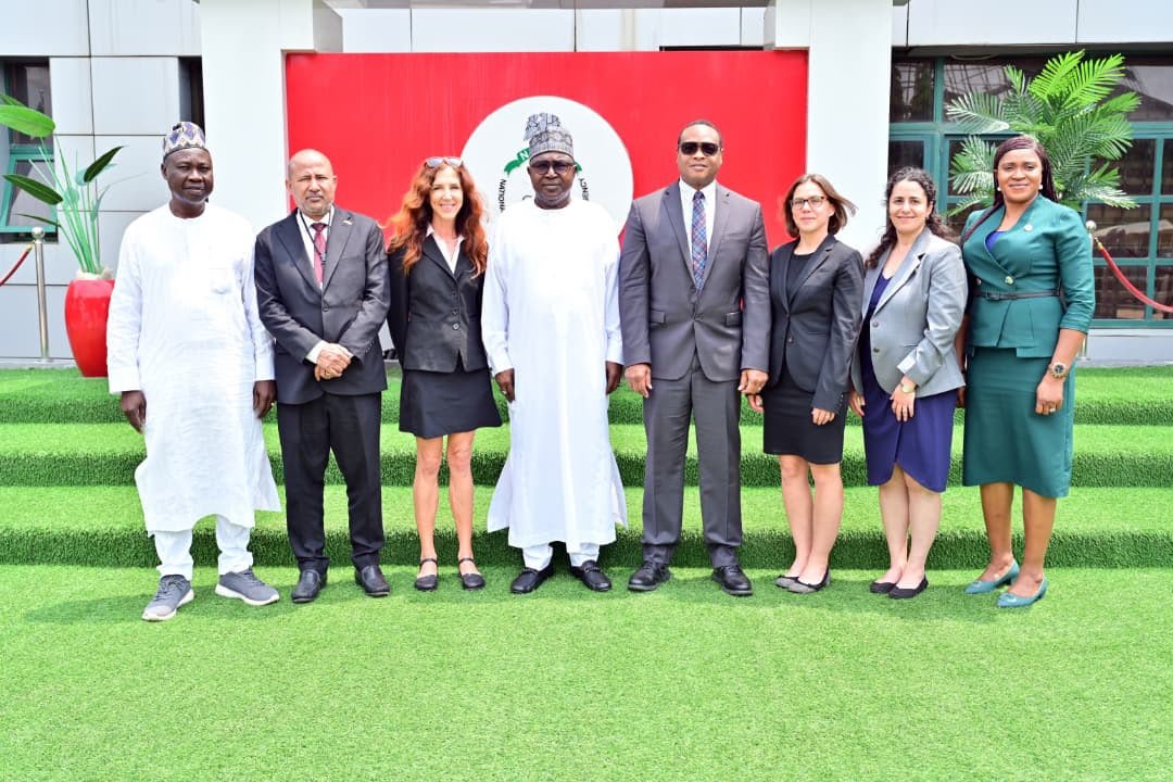 Remidebayo's tweet photo. US-INL Hails NDLEA’s Operational Successes, Assures Of Additional Support: https://t.co/aqmHY3mc7O
@FemiBabafemi @ndIea_nigeria @ndlea_nigeria https://t.co/7U5lzWFMFP