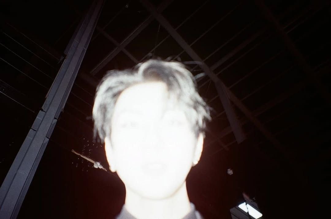 tulipshaze's tweet photo. went out with a (flash)bang 🐦‍🔥 https://t.co/RXFdQG9jAE