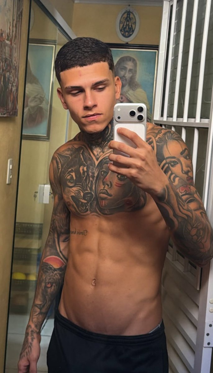 071mick's tweet photo. já sabe como é https://t.co/b9kcb3RkGc