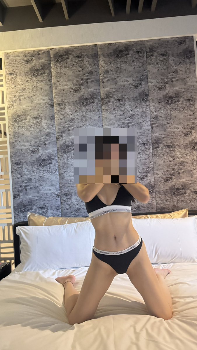 WadeWang780's tweet photo. 新手第一Po
老婆身材真的很好😗 https://t.co/nwqigBKrha