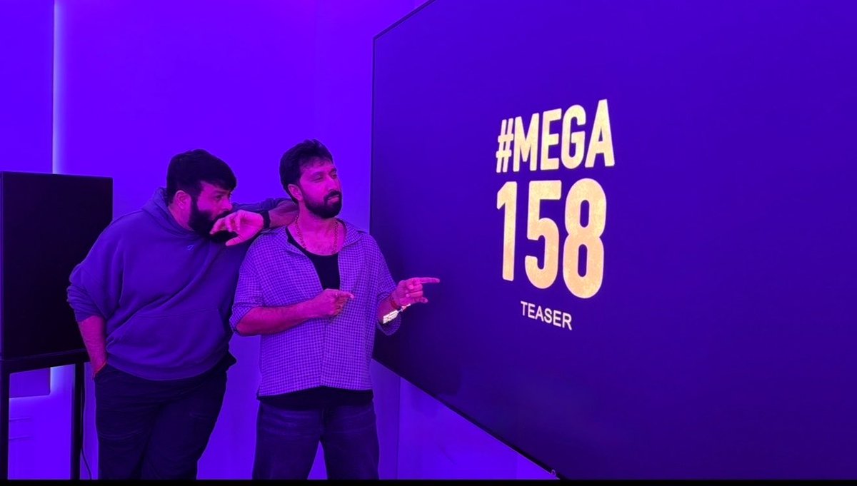 MusicThaman's tweet photo. 22 - 08 - 26 BLASSSSSSST 🔥🔥🔥🔥

1 🔫 5 🔫 8 🖤 https://t.co/EUIlfsitRd