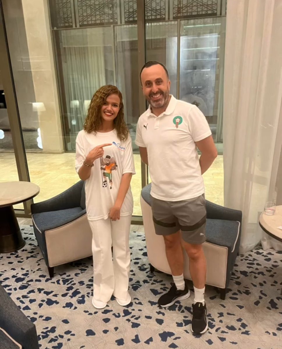 AmalAlhoceima's tweet photo. حراكة سبتة بالبنطوفة من مقر اقامة المنتشخب باكادير  2024
مع المدرب و الطاقم ديالو و أخصائي  التغذية https://t.co/mlnqOE8ivI