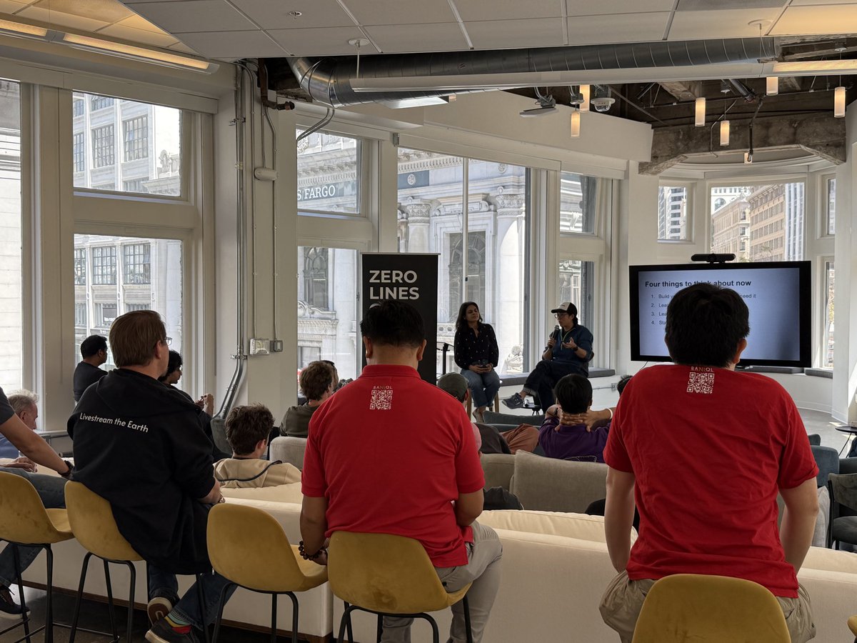 HustleFundVC's tweet photo. Our Founder Summit SF is underway! Great to gather our founders for a few days of unhinged, honest convo on company building. 💛 https://t.co/ExtaotJGeA