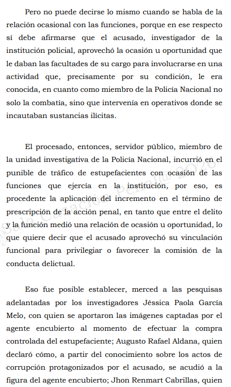 loviedoH's tweet photo. Corte S. Rad. 69048/26.

Más allá de decretarse preclusión por prescripción.

Patrullero de la policía llevó motocicleta institucional al taller, aprovechó tal acto para vender el estupefacientes al agente encubierto, se entiende que con OCASIÓN de sus funciones aumente el https://t.co/VoARyJByEs