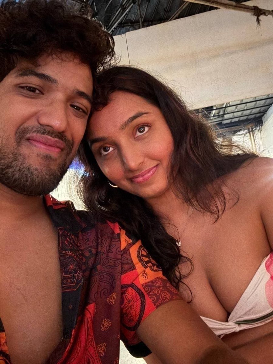 jdhdgjgfs's tweet photo. Desi Newly Married Couple Enjoy Honeymoon🔥

Full Albums Pics Video 🔥

No Ads No 3rd Party Links

Daily New updates

full long Videos and pics collection 

Join our Paid telegram channel 
All type Desi Category 

only Rs 150
DM for more info ➡️https://t.co/dDQWx3mAR4 https://t.co/jU1eC40inL