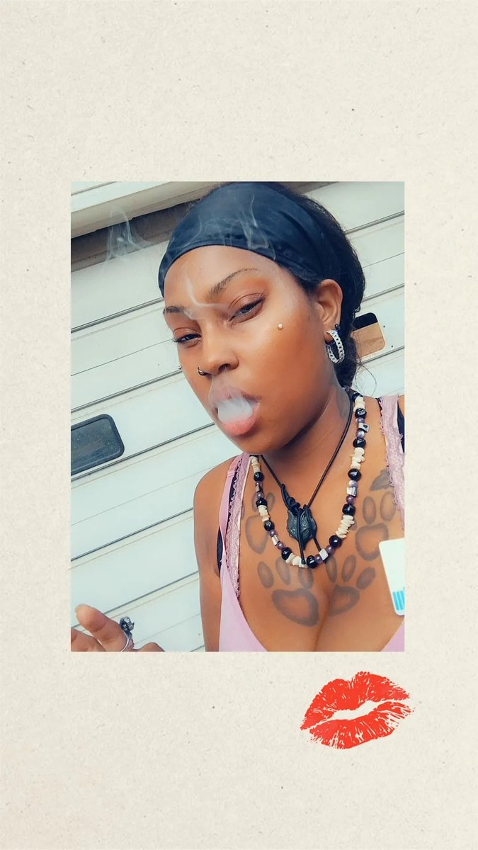 0H_DevourLilith's tweet photo. #OffWork Early Today &amp;&amp; Off Tomorrow #LFG BIRTHDAY IN 10 DAYS 🙌👏👏👏🎈🎂 8/30 #Virgo #VirgoBusiness ✅ ♍ #HappyThursday X Family ❤️ First Week Of Work Was Amazing 🙌💰✅ https://t.co/VTVO6drJtr
