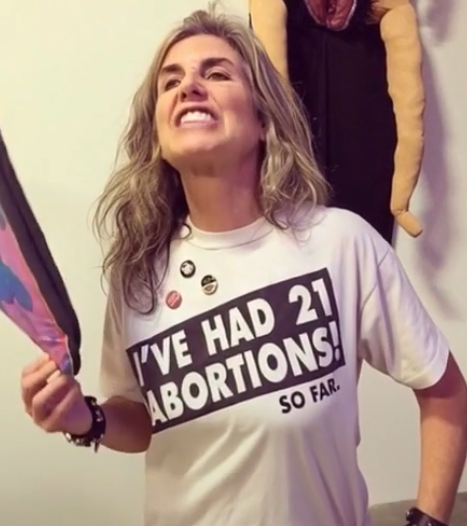 SaltyGoat17's tweet photo. Come on!!!🤣🤣🤣

Let's be real...

Nobody knocked up this nasty liberal 21 times!!

I can smell the cat piss from here😂 https://t.co/EEczw51Tqc