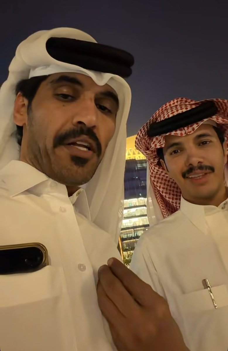 BES7_h's tweet photo. اكثر شي كنت متحمسه له صار محمد ودخيل تقابلو https://t.co/A4JhOrFXEV