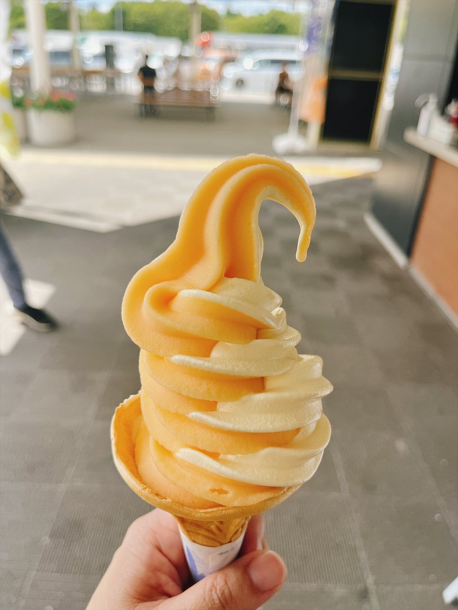 kitchenaisai's tweet photo. おはようございます☀️

8月21日曇り☁️

お盆明けから暑い日が続きますね💦
茨城メロンソフトでリフレッシュした中の人🍈🍦
今日も沢山お惣菜ご用意します❣️

本日もよろしくお願いいたします😊
 #企業公式が毎朝地元の天気を言い合う 
 #企業公式夏のフォロー祭り 
 #企業公式相互フォロー https://t.co/VLHG7e900i