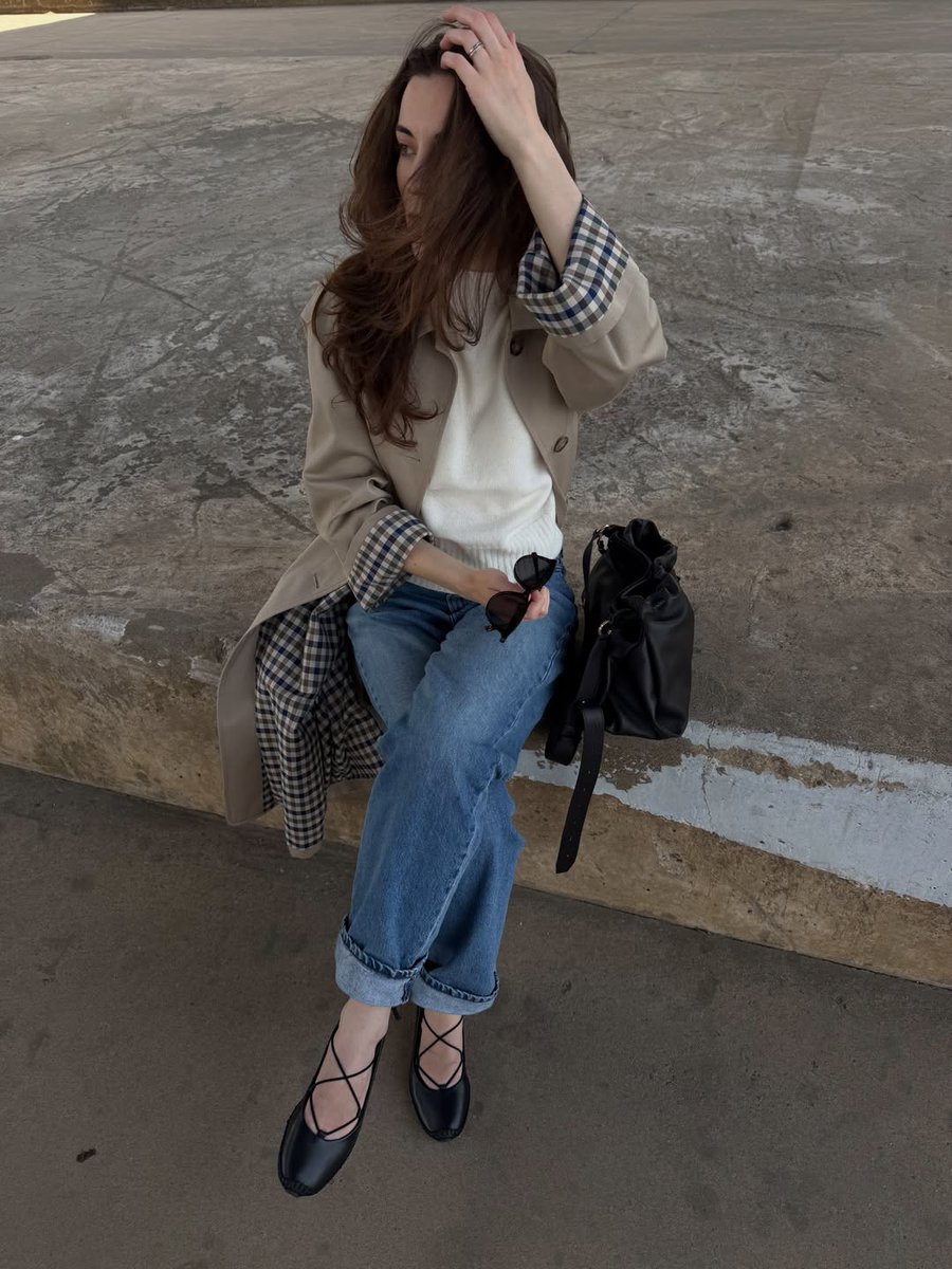 __amtoam's tweet photo. summer just dropped 💌

#visualdiaries #summeressentials #lifelately #romanticizinglife #일상생활 https://t.co/7ZJzJ43uij