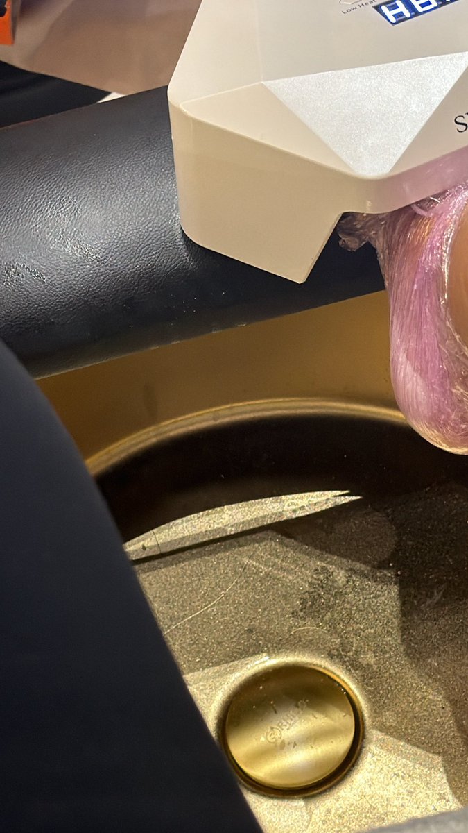 toxicmoroccan's tweet photo. Pedicure done 

#findom #findomnl #sub #finsub #humanATM https://t.co/6rG5GdMKUC