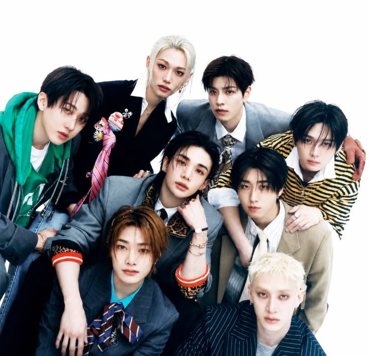 STAYsSPOT's tweet photo. Stray Kids' highest peaks on the Billboard Hot 100 Chart 🇺🇸

#38 This &amp; That 🆕
#49 Chk Chk Boom
#52 CEREMONY
#68 Do It
#90 LALALALA
#90 Lose My Breath

— They're now the JYPE and 4th generation act with the highest debut on the chart!

#StrayKids #THIS_AND_THAT @Stray_Kids https://t.co/F5nfPMYvue