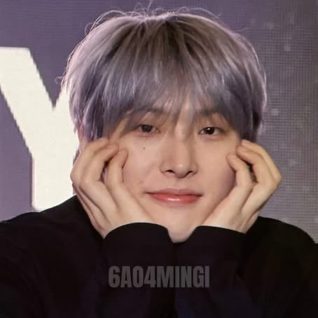 mingititis's tweet photo. love flower mingi he’s so baby so cutie pie https://t.co/zeaRqYtiz4