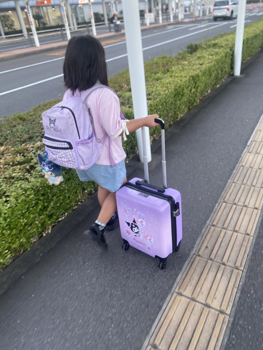 BuniseY's tweet photo. ✈️いよいよだね👧😏 https://t.co/zUtGwzi0ZI