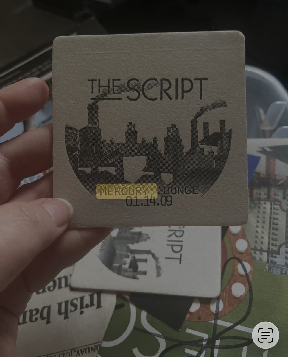 MollyNyc's tweet photo. @thescript  @TheScript_Danny Just found my MySpace picture from 2008! Blast from the past and a bar coaster from the 1st US show 🤣🤣🤣🤣

Fingers crossed we are celebrating a #1 tomorrow. Mucho Love x https://t.co/IWFJQaX0dp