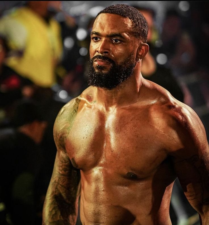 TrueMarcusCreed's tweet photo. Yet tonight, inside Battlefield

You'll have to prepare to lose it all once again and turn back to frustration, because when those spotlights come on, and that ring announcer is talking

It'll be my name heard in the loudspeaker, not yours

Nobody is taking my limelight this time https://t.co/i4x5vR3pxw