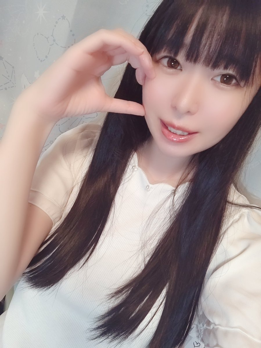Shiro_sionn20's tweet photo. おはようございます☀
金曜日頑張ろうฅ(*´꒳`*ฅ)ꪆﾆｬﾝ

#しをにゃん公認の宣伝用アカウント
#南葉しをん@Sionn_cake 
#いとしをにゃん😻😻🐾
#撮影会モデル
#猫グラドル３歳🐾🐈‍⬛🐈
#東京Lily撮影会グラドル名鑑2027挑戦中～１０月末まで
#～２３日まで帰省中 https://t.co/pL7I4hM8wm