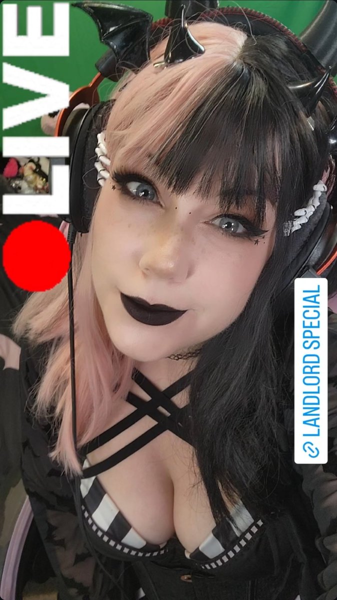 MsFelonyRose's tweet photo. Low Budget repair time!
Checking out the demo for @LowBudgetRepair 
And healing renter soul by turning the tables,  NOW I GIVE THE LANDLORD SPECIAL
muahhaha
#lowbudgetrepairs #simulatorgame #gaming #Twitch #live #silly https://t.co/kzlMTy39ZI