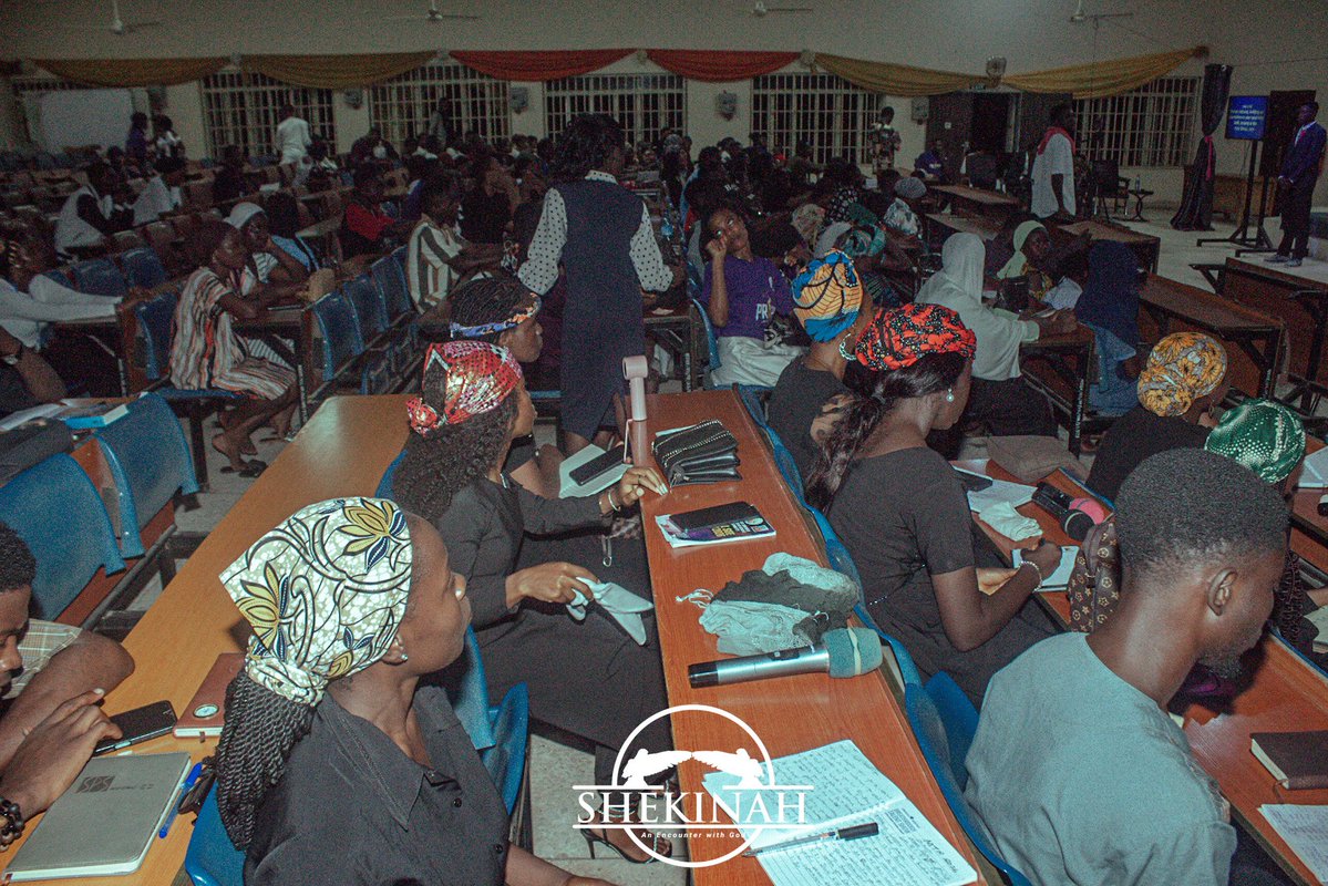 Apostlephilipc's tweet photo. Something Heavy Hit NIFES NSUK Lafia 🔥🔥 The Fire Of God Was So Heavy At MTN NIFES Lafia With Apostle Philip Cephas. https://t.co/mgB574BmpP
