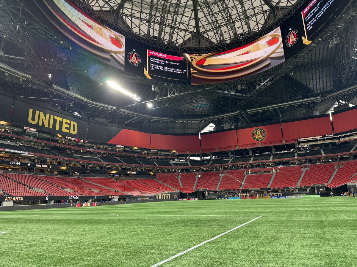 Longshoe's tweet photo. Very lucky to celebrate my 10th National Radio Day as part of the @ATLUTD team on @929TheGame and @Audacy. Thank you to everyone from the club, from the radio side, and to all of you who listen for allowing me to tell the stories of this club that means the world to so many! https://t.co/m4rblYhWCq